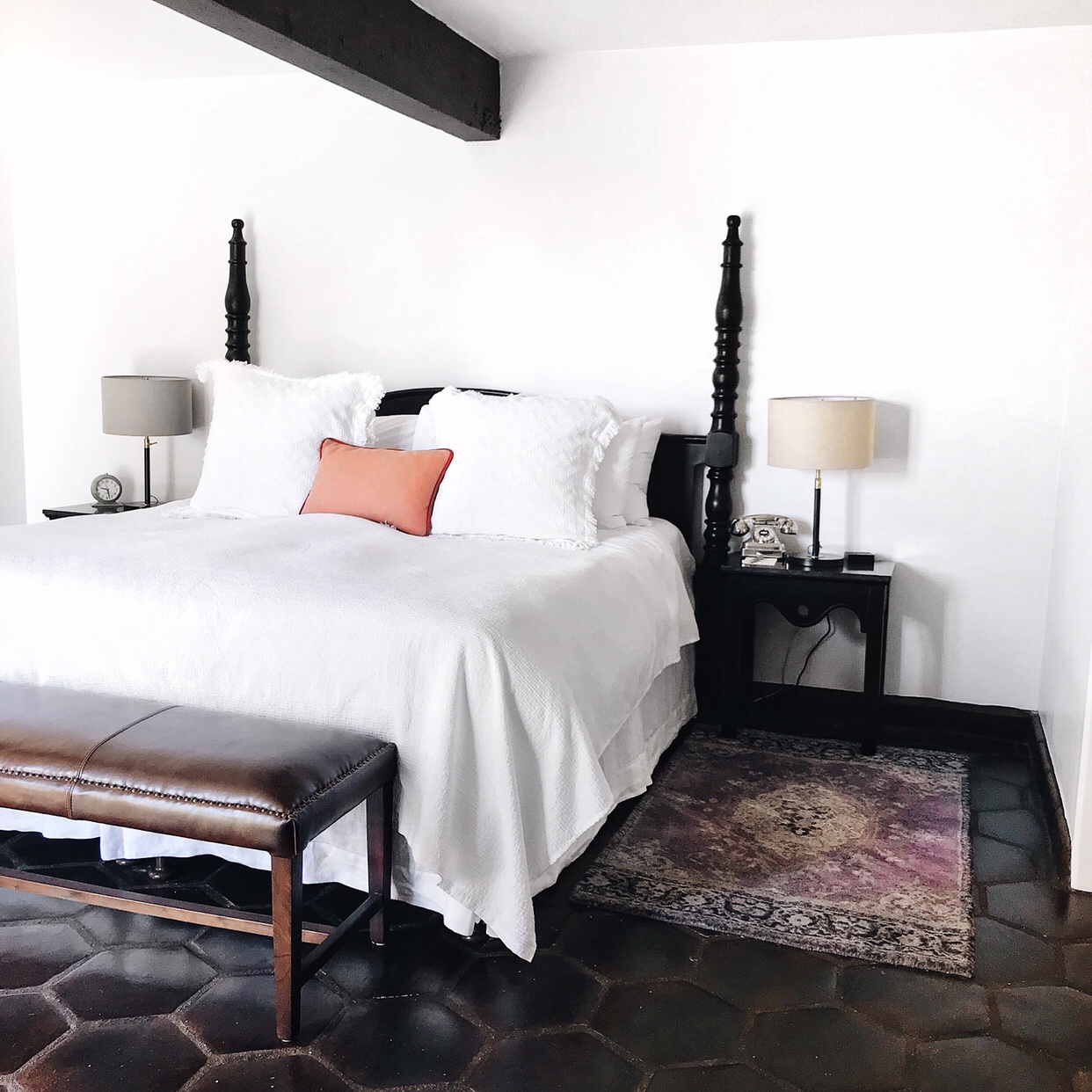 Bed at The Ingleside Inn, Palm Springs