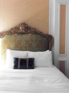 Venetian Bed in Las Vegas